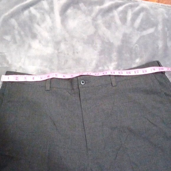 Apt.9 Men's Charcoal Pin Striped Flat Front Dress Pants Size 40x30. - Picture 7 of 10